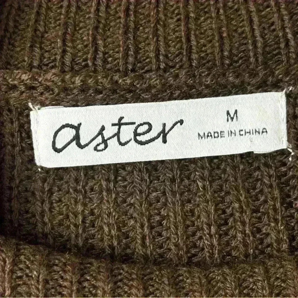 Aster Knit Striped Turtleneck Sweater - Picture 2 of 6